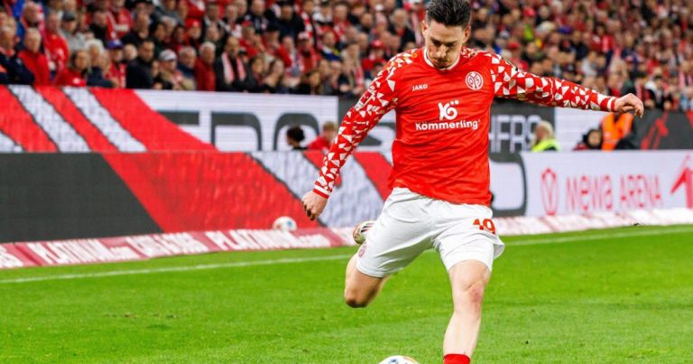 Racing Strasbourg : Entre Histoire et Absurdité