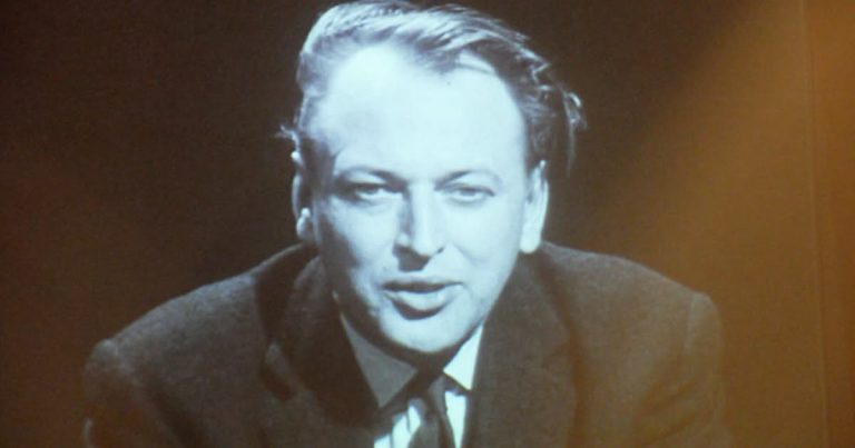 Le Barabli : Un Cabaret pour Rire et Guérir ou un Écran de Fumée ?