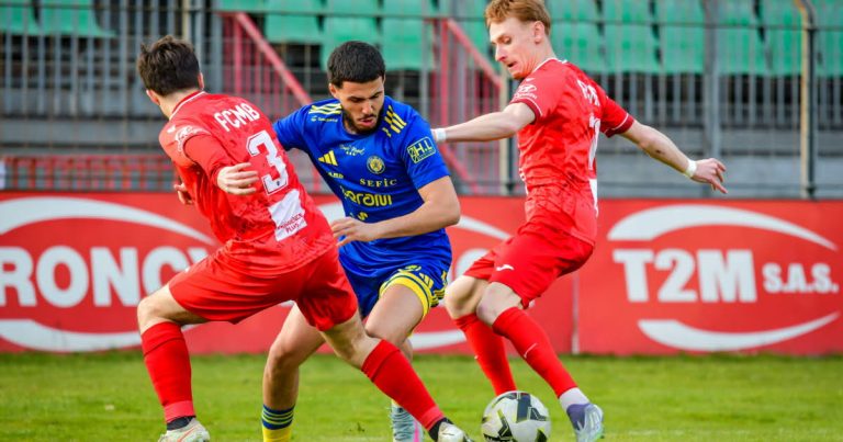 Régional 1 : Déplacements risqués pour Gueugnon et Louhans-Cuiseaux, derby décisif pour La Chapelle