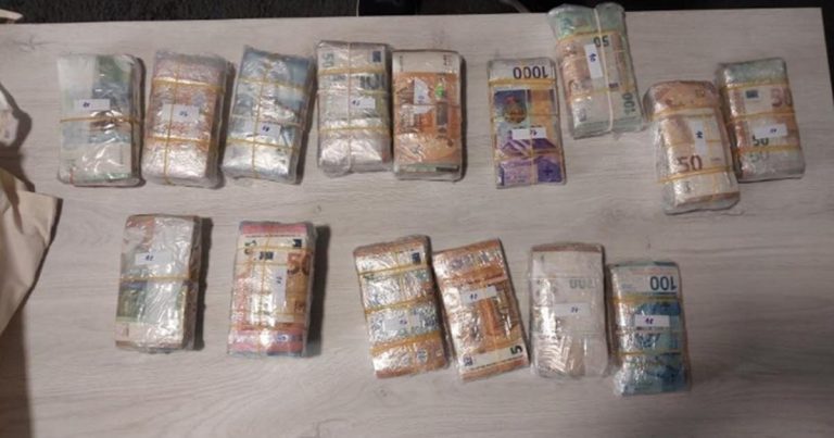 Saint-Louis : un conseiller municipal en détention pour blanchiment et contrefaçon, quelles conséquences ?