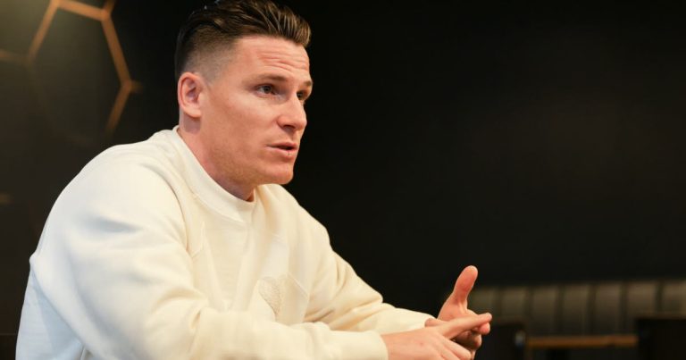Kévin Gameiro évoque son parcours en Espagne avant la demi-finale Strasbourg-Rayo Vallecano.