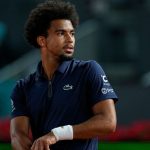 Arthur Fils affrontera Jannik Sinner en demi-finale du tournoi de Madrid.