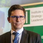 Quand l'ISL forme des pros, les maires RN s'enlisent dans l'absurde : un parcours pour les conservateurs en crise !