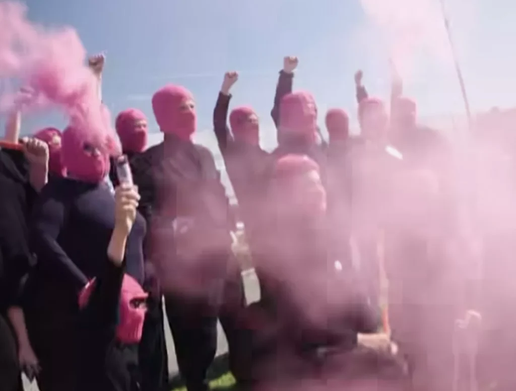 Des villes RN en crise : un 'braquage féministe' pour sauver des millions de contraceptifs ?!