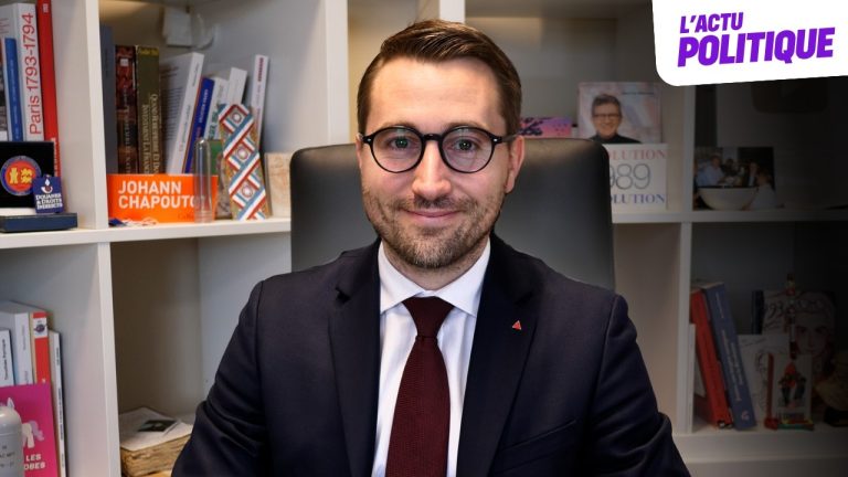 La Politique du Silence : Quand la Liberté d’Expression Est en Jeu