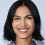 « Élodie Yung, actrice française de « The Cleaning Lady », révèle son parcours et ses défis »