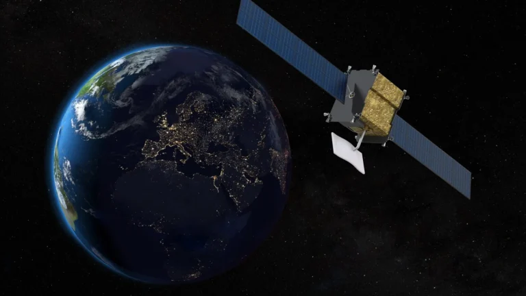 La Pologne s&rsquo;engage dans la défense européenne avec un nouveau satellite militaire