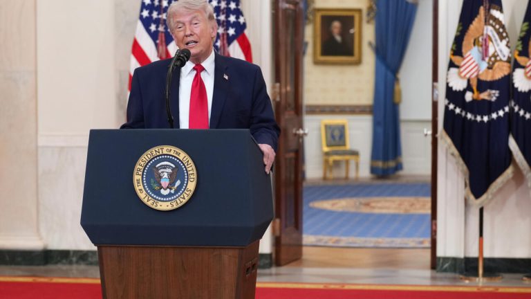 Quand les villes RN se réveillent : Trump, les absurdités locales et l'hypocrisie des dirigeants conservateurs