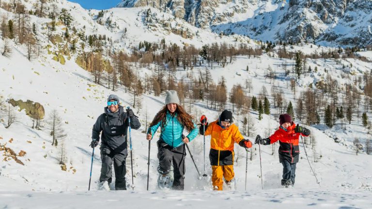 Pass « Neige & Sommets » : Une manœuvre cynique pour masquer l&rsquo;inefficacité touristique