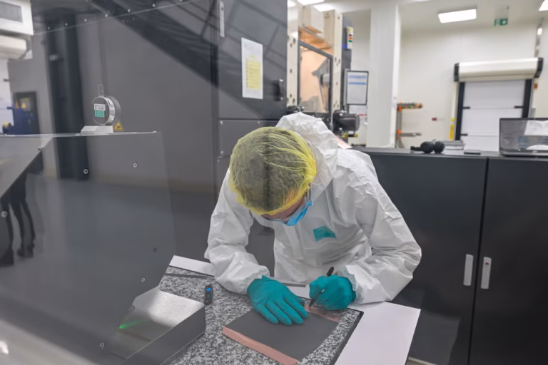 L&rsquo;Usine Européenne de Batteries : Un Modèle en Péril