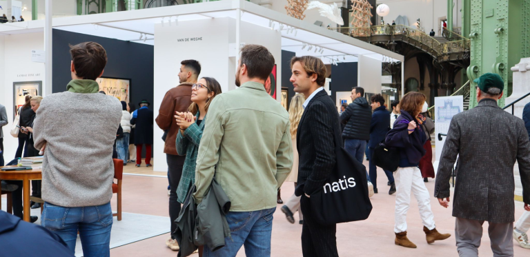 L&rsquo;Art, un Miroir Déformant de la Réalité Économique