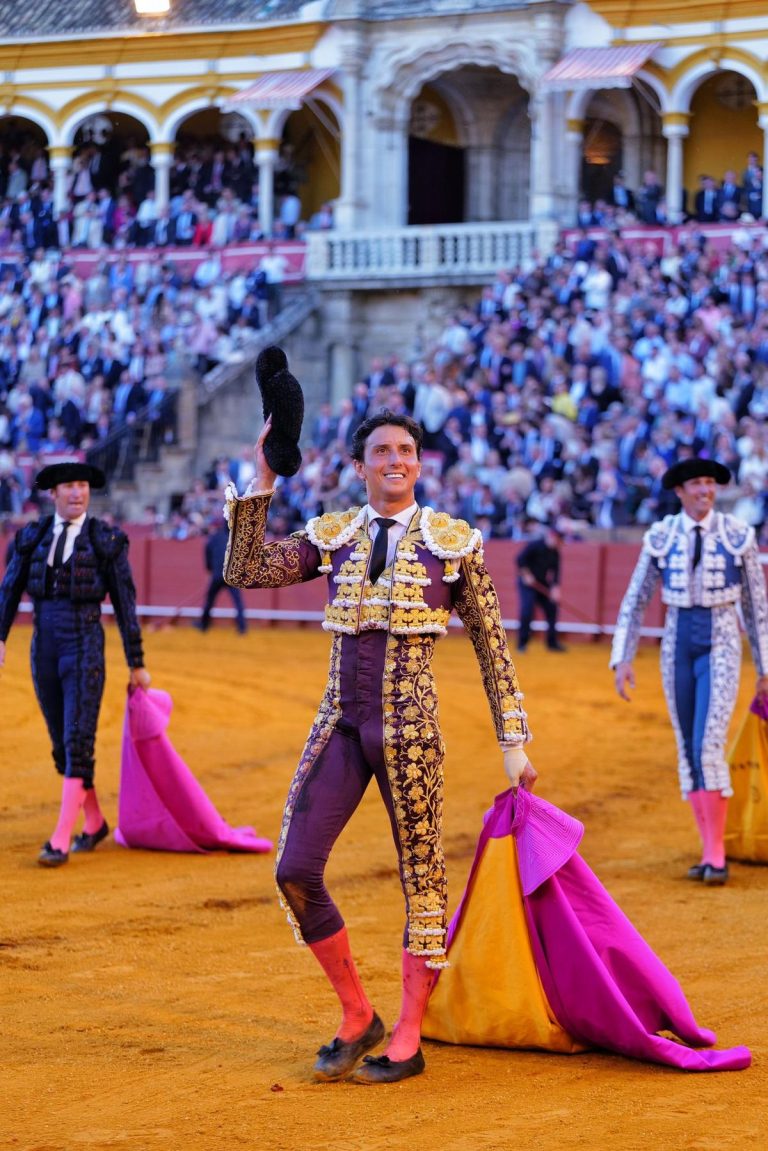 Corridas à Séville : un spectacle à la gloire de l&rsquo;absurde