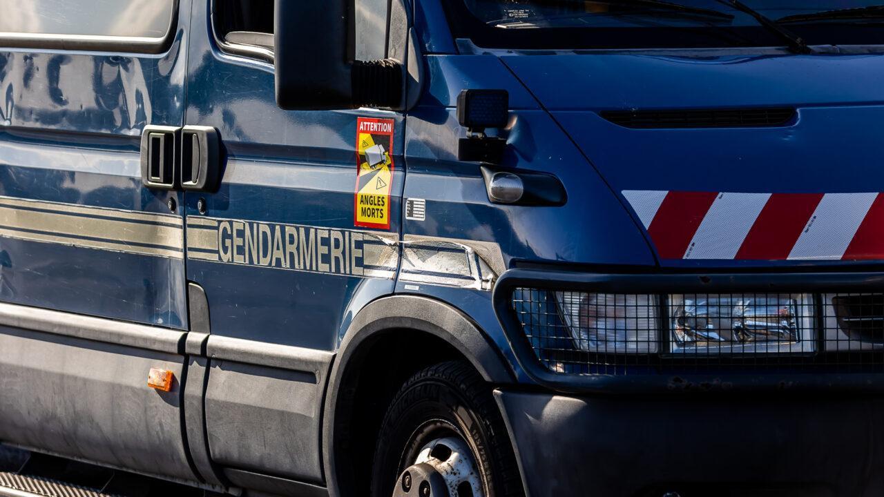 Au Tampon, la gendarmerie muscle le ton : contrôles massifs et infractions en série à La Chatoire