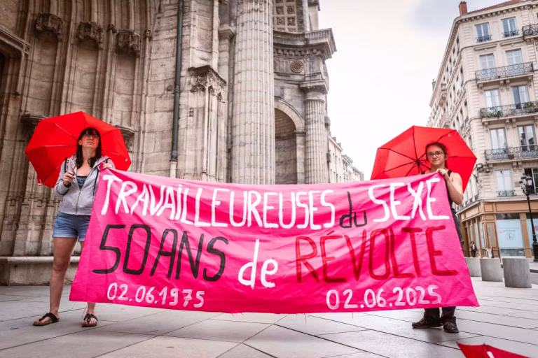 Prostitution : le bilan très mitigé de la loi du 13 avril 2016 pénalisant les clients