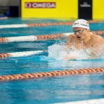 Léon Marchand remporte l&rsquo;Open de Fort Lauderdale en natation, établissant un nouveau record.