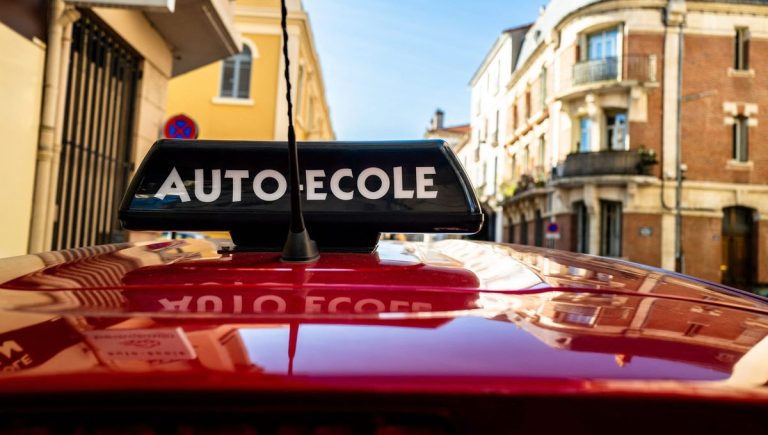 Les auto-écoles du Nord Franche-Comté en difficulté face à la hausse des prix des carburants