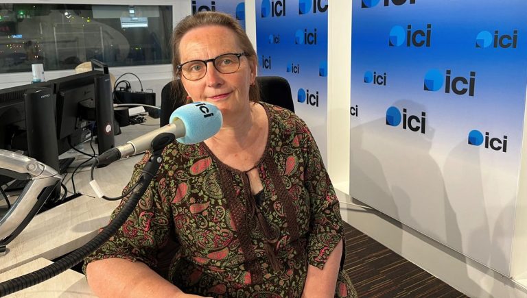 Danielle partage ses activités pour lutter contre la solitude en vivant seule