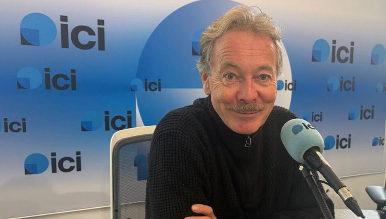 Patrice Romain, ancien principal de Saint-Jean-de-Braye, publie un guide de survie scolaire.