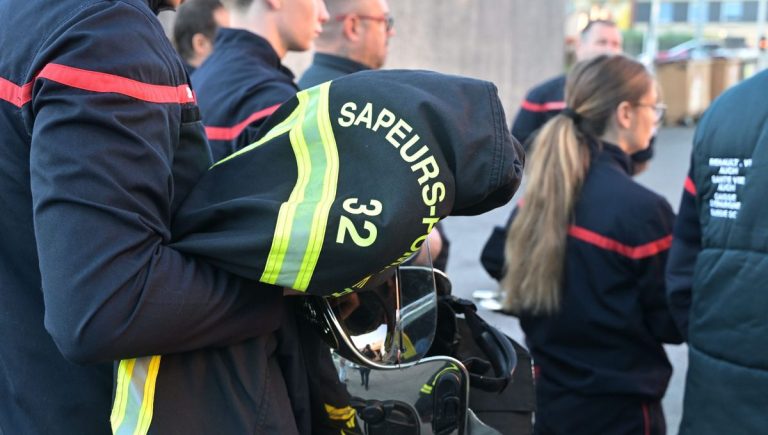 Les pompiers du Doubs recherchent 250 sapeurs-pompiers volontaires pour renforcer leurs équipes.