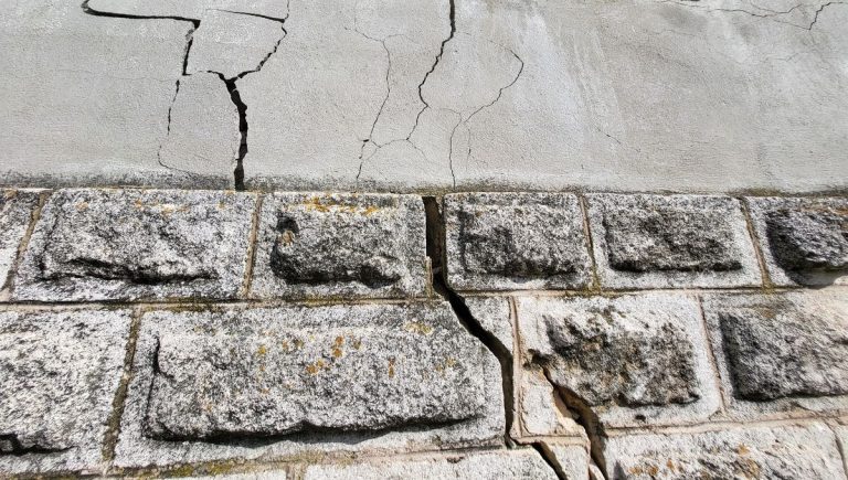 Fissures et indemnisations : conseils d’Edmond Gendarme aux victimes de mouvements de terrain