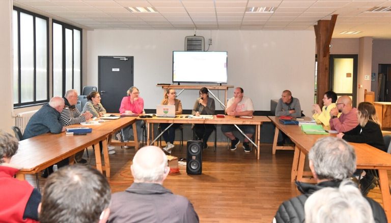 Tensions à Gathemo : un recours déposé au conseil municipal concernant une décision locale.