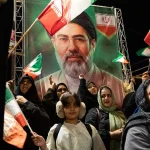 Iran : Le guide suprême appelle à une augmentation des naissances face à la crise démographique.