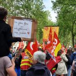 1.700 à 2.000 manifestants défilent à Tours pour le 1er mai, selon les organisateurs.