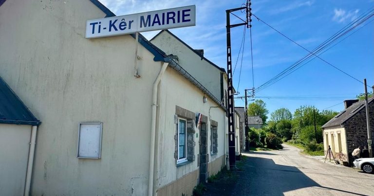 Le maire des Côtes d&rsquo;Armor mis en examen et placé en détention pour suspicion de secte.