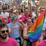 1 200 personnes défilent à Agen lors de la quatrième Marche des fiertés pour revendiquer le droit à la sécurité.