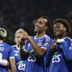 Strasbourg bat Monaco 5-4 dans un match de Ligue 1 riche en rebondissements à la Meinau.