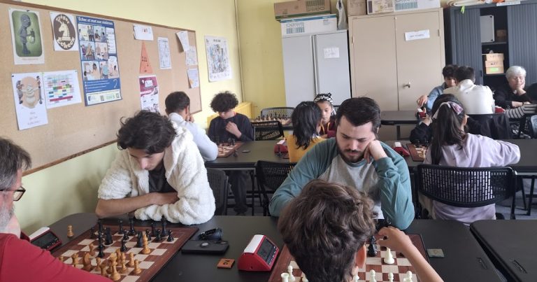 Tournois rapides Mouettes et Goélands : résultats et classements des équipes en compétition.