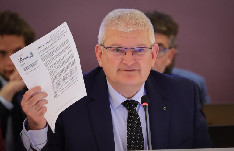 La Rochelle : Olivier Falorni maintient la pression sur les marginaux malgré les oppositions.