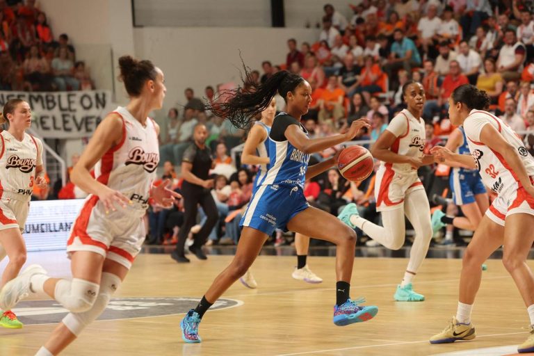 Basket Landes s&rsquo;incline face à Bourges et doit remporter le prochain match pour rester en finale.
