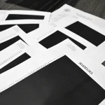 États-Unis : Publication partielle du dossier Epstein avec photos et textes caviardés.