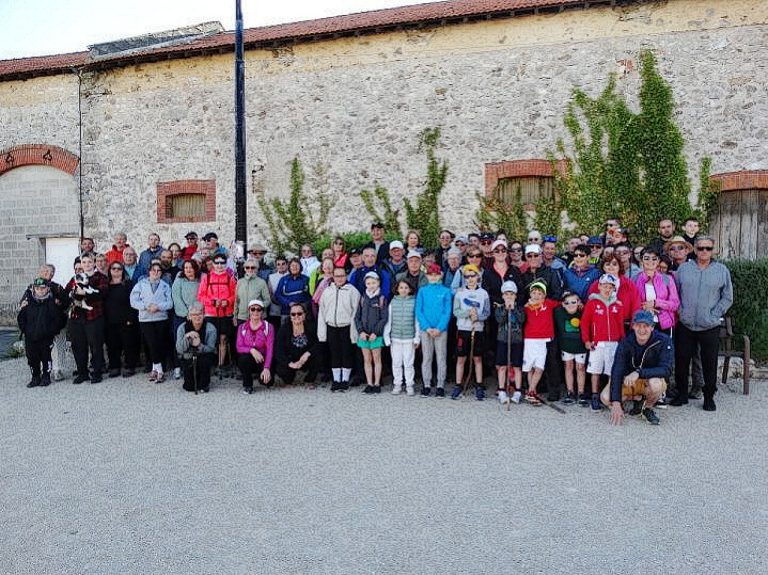 Près de 100 participants à la dernière randonnée organisée à Vauchamps, Marne.