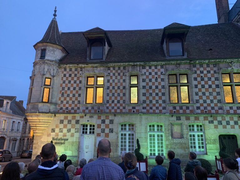 Le Sud de l&rsquo;Eure met en lumière ses édifices dans le cadre de l&rsquo;événement Pierres en Lumières.