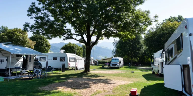 TCS Vaud annonce le retour du salon du camping à Cossonay le 10 mai.