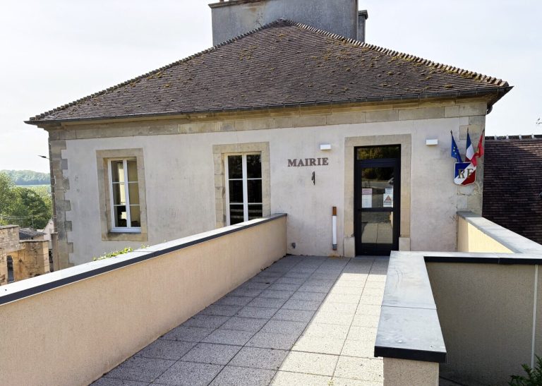 Naissance à domicile à Tilly-sur-Seulles : un événement inédit en Normandie depuis 60 ans