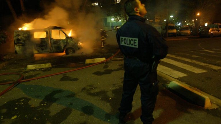 Vague de violences urbaines dans les Yvelines : tensions persistantes ces derniers jours.
