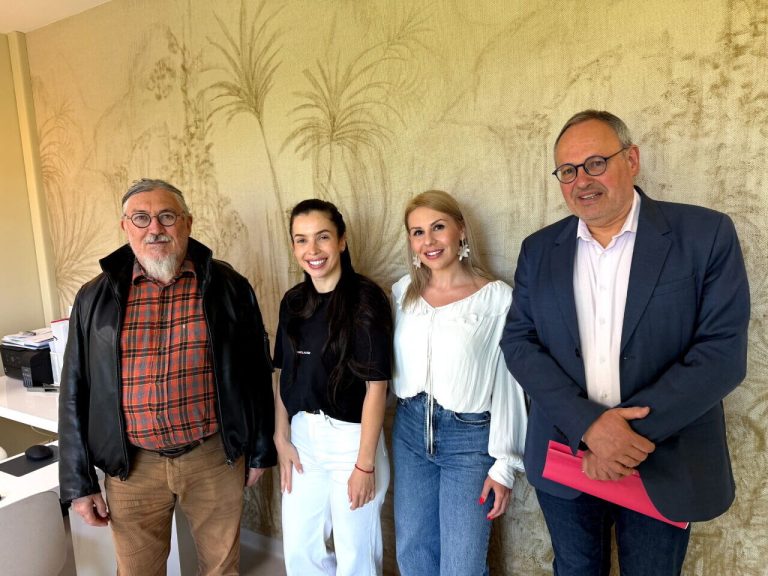 Une troisième chirurgienne-dentiste rejoint le cabinet du Sud Manche pour renforcer l&rsquo;équipe.