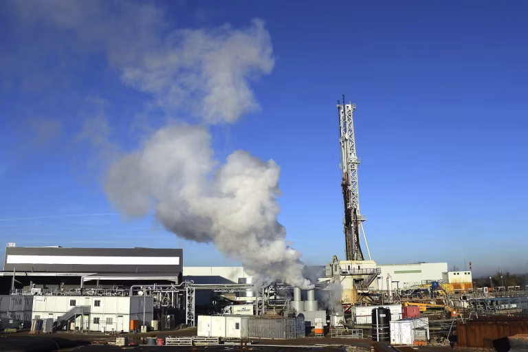 La géothermie en France : obstacles au développement face à la crise énergétique en 2023