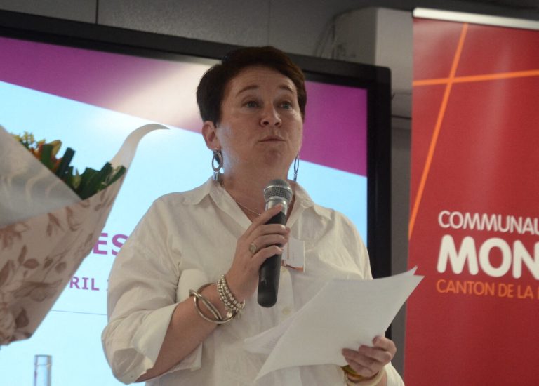 La présidente de la CDC de Gironde réduit ses indemnités pour soutenir davantage d&rsquo;élus communautaires.