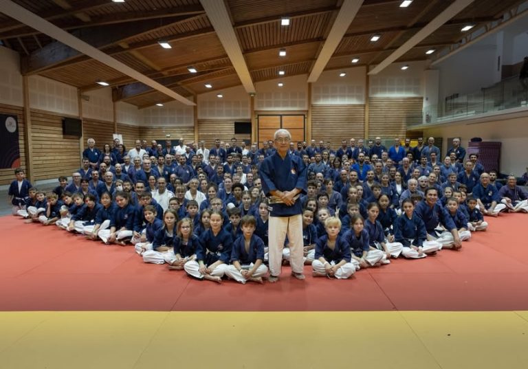 Notre Senseï célèbre ses 90 ans, marquant un jalon dans l&rsquo;histoire du karaté en France.