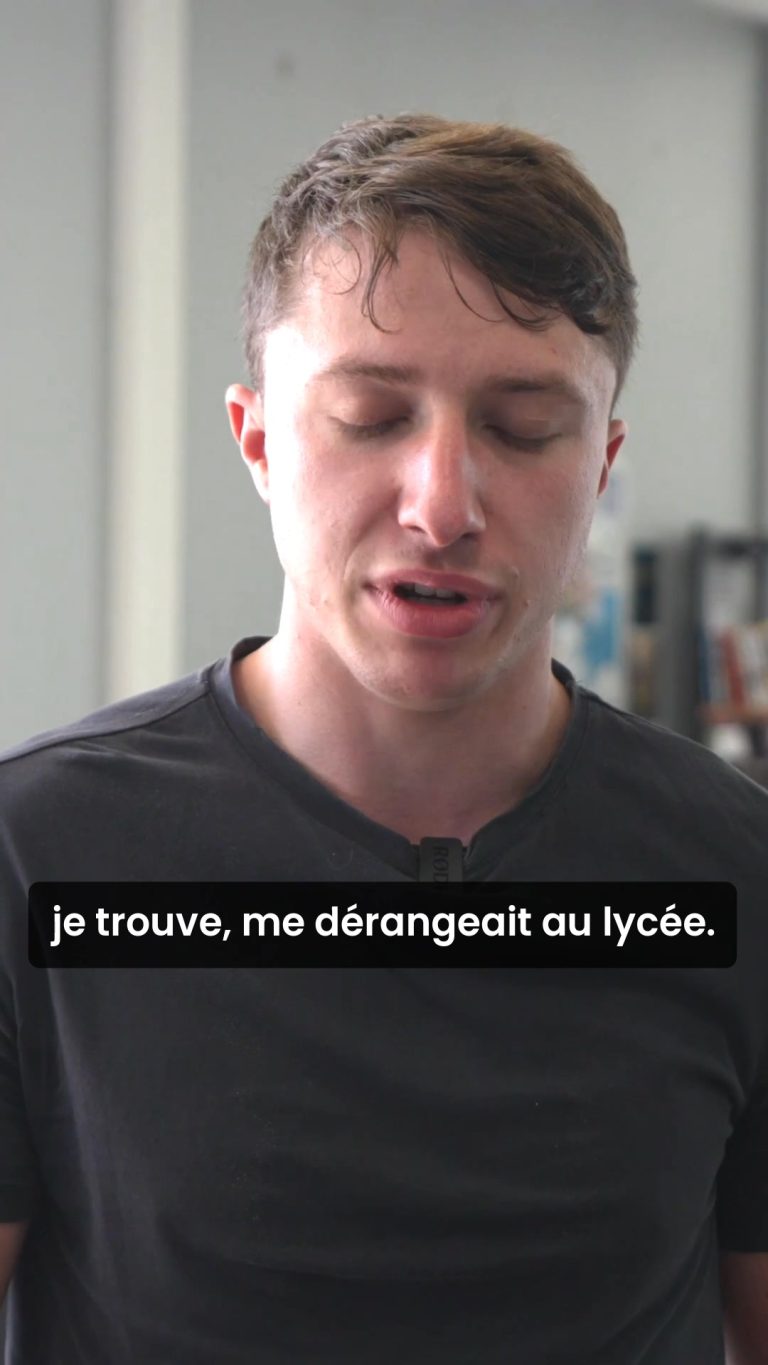 Anthony, alumni en maintenance mécanicien, obtient un poste clé dans une entreprise automobile française.