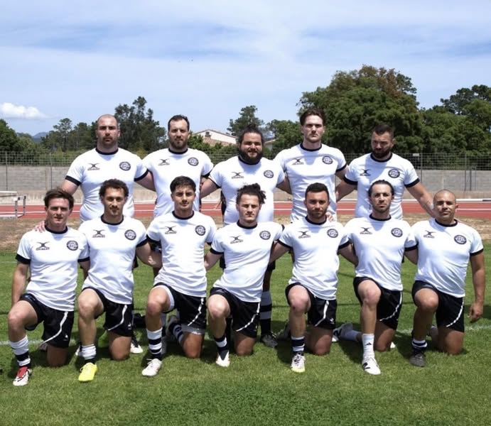 À Squadra Corsa remporte ses premiers succès en compétition automobile cette saison.