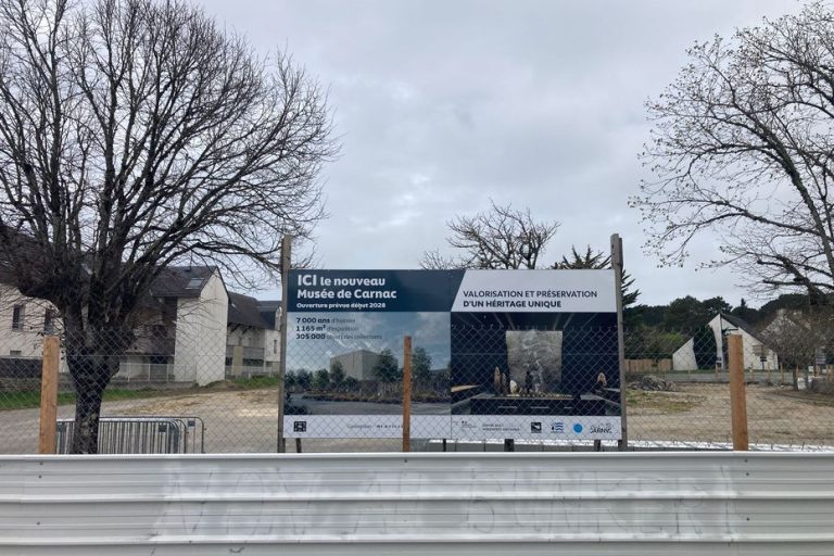 Arrêt du chantier du musée de Préhistoire de Carnac : le maire évoque une incertitude juridique.