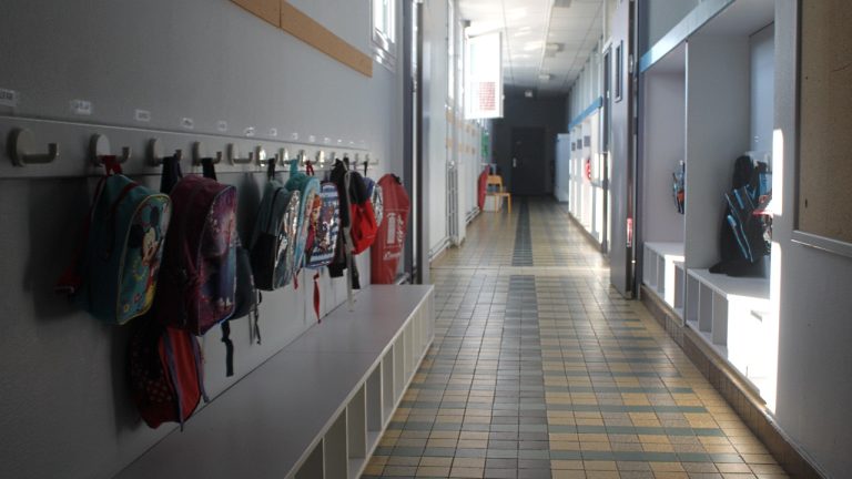 Lyon : près de 60 classes menacées, la Ville demande des actions à l’Éducation nationale.