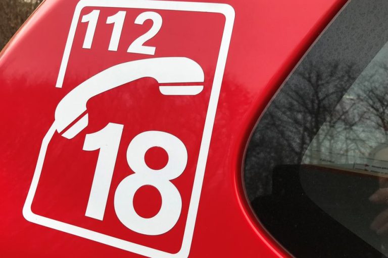 Un cycliste décède après avoir été traîné par un automobiliste lors d’une altercation en France.