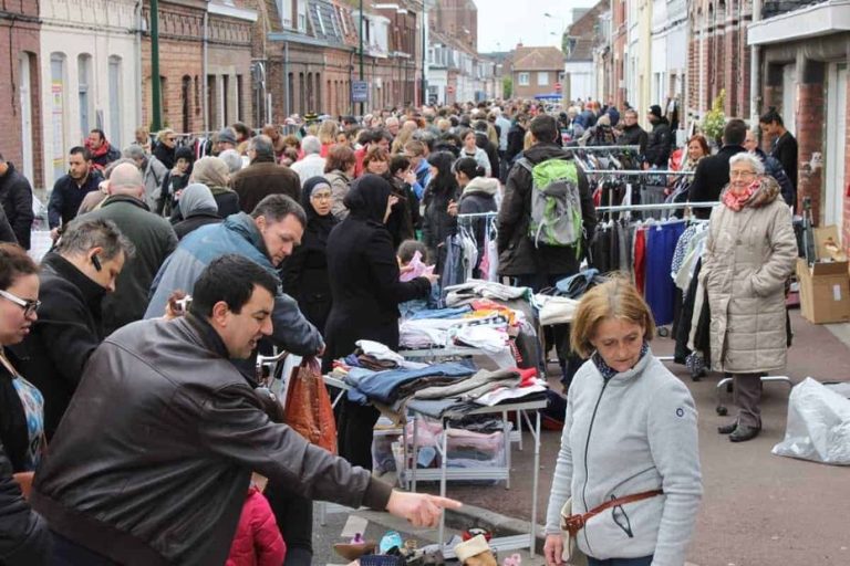 Braderie du 1er mai : soutien aux démunis et à la recherche médicale dans la commune