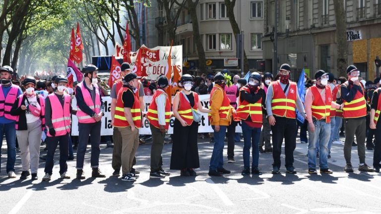 1er Mai à Lyon : les syndicats dénoncent des violences des forces de l’ordre.